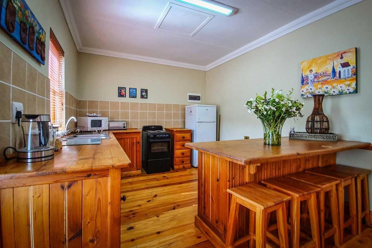 Berluda Farmhouse And Cottages Oudtshoorn Ngoại thất bức ảnh