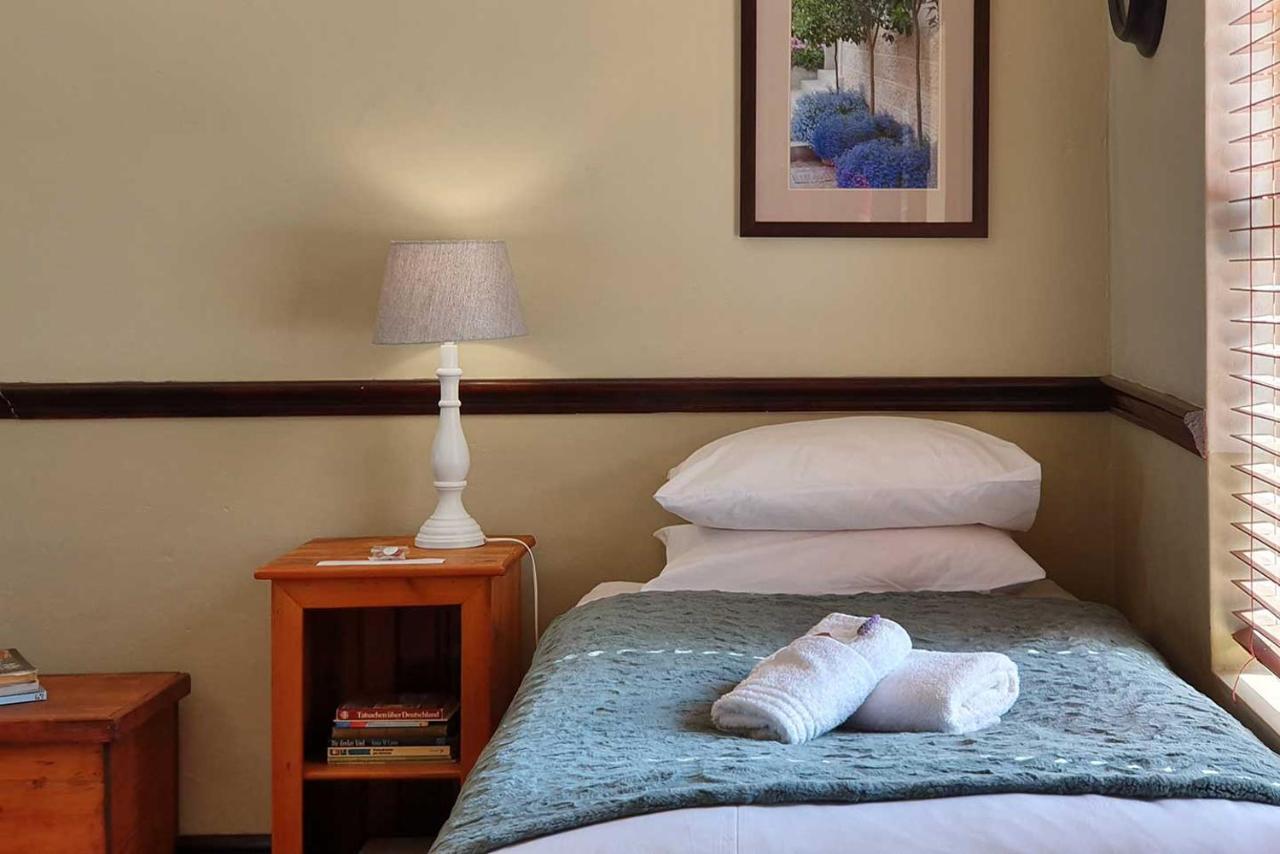 Berluda Farmhouse And Cottages Oudtshoorn Ngoại thất bức ảnh
