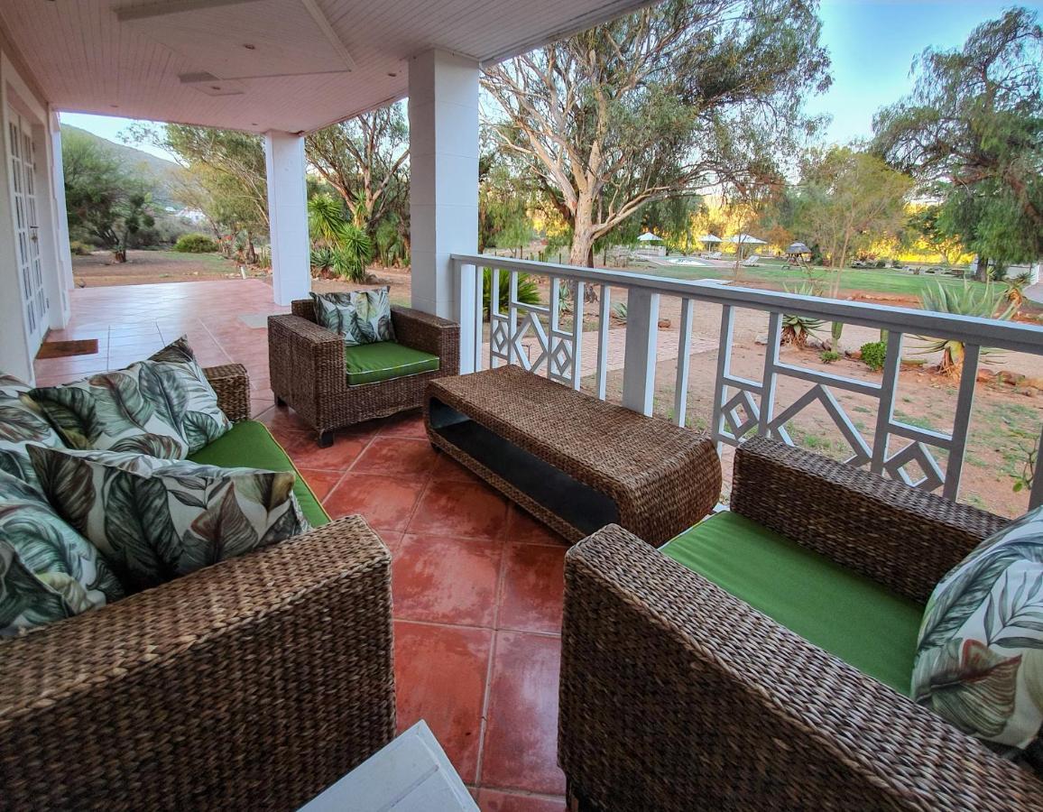 Berluda Farmhouse And Cottages Oudtshoorn Ngoại thất bức ảnh