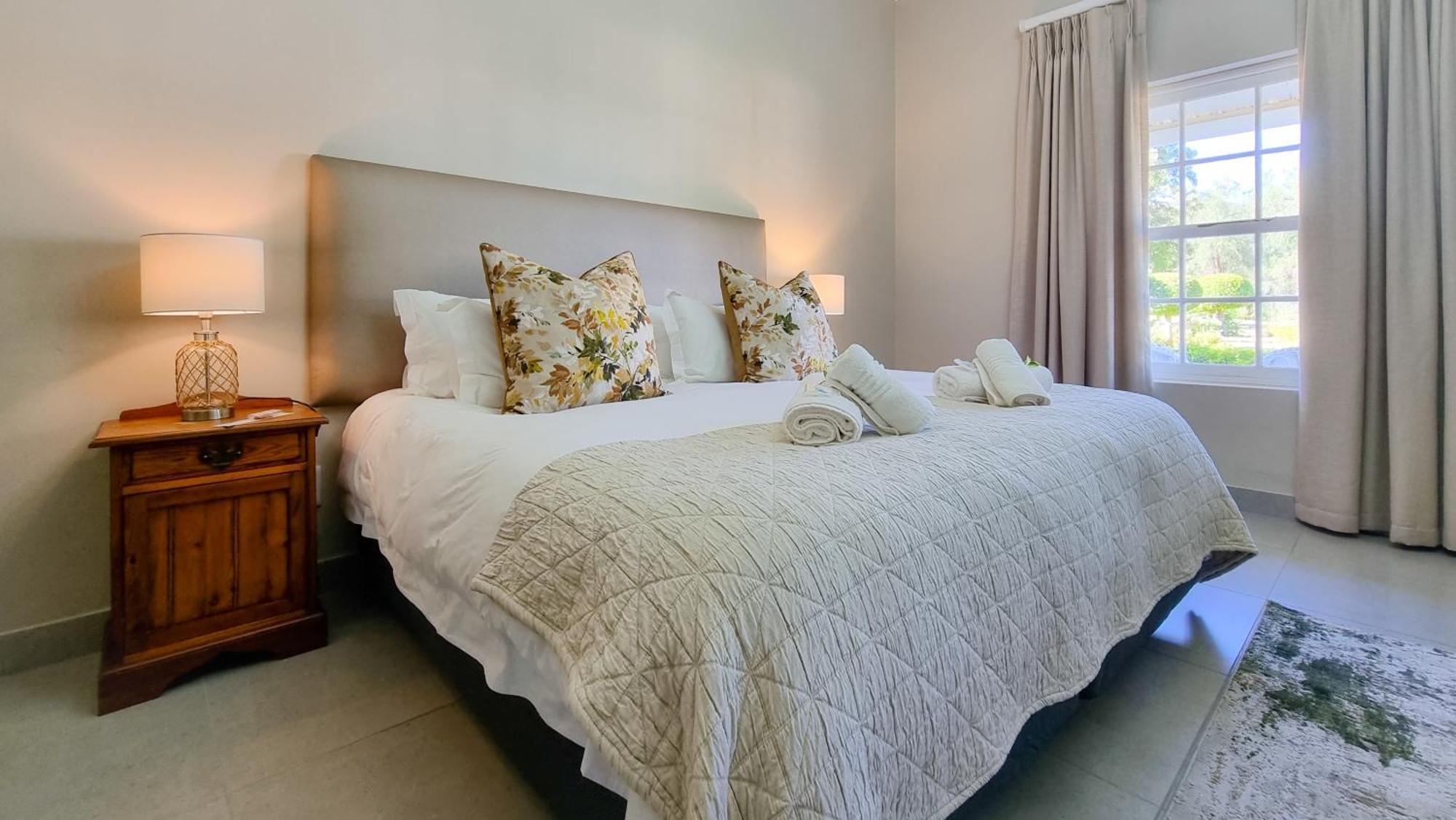 Berluda Farmhouse And Cottages Oudtshoorn Ngoại thất bức ảnh