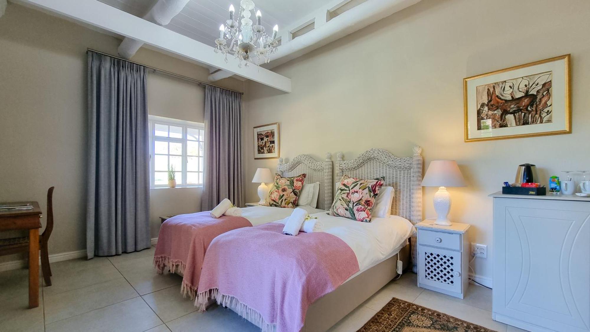 Berluda Farmhouse And Cottages Oudtshoorn Ngoại thất bức ảnh