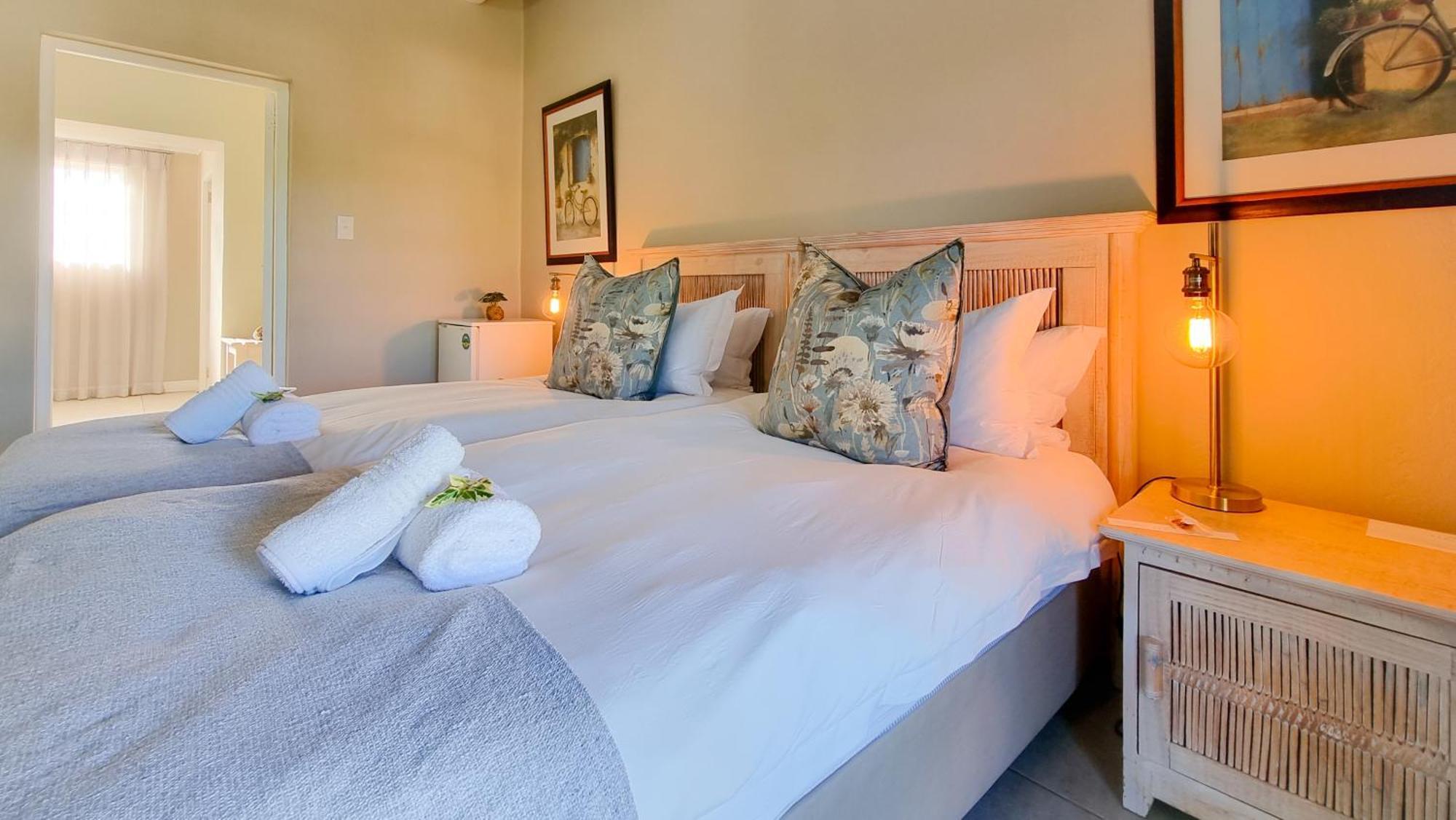 Berluda Farmhouse And Cottages Oudtshoorn Ngoại thất bức ảnh