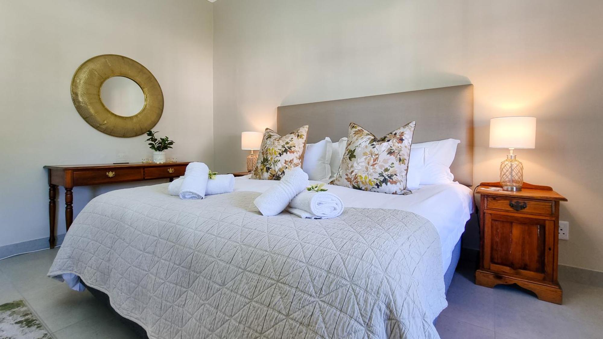 Berluda Farmhouse And Cottages Oudtshoorn Ngoại thất bức ảnh