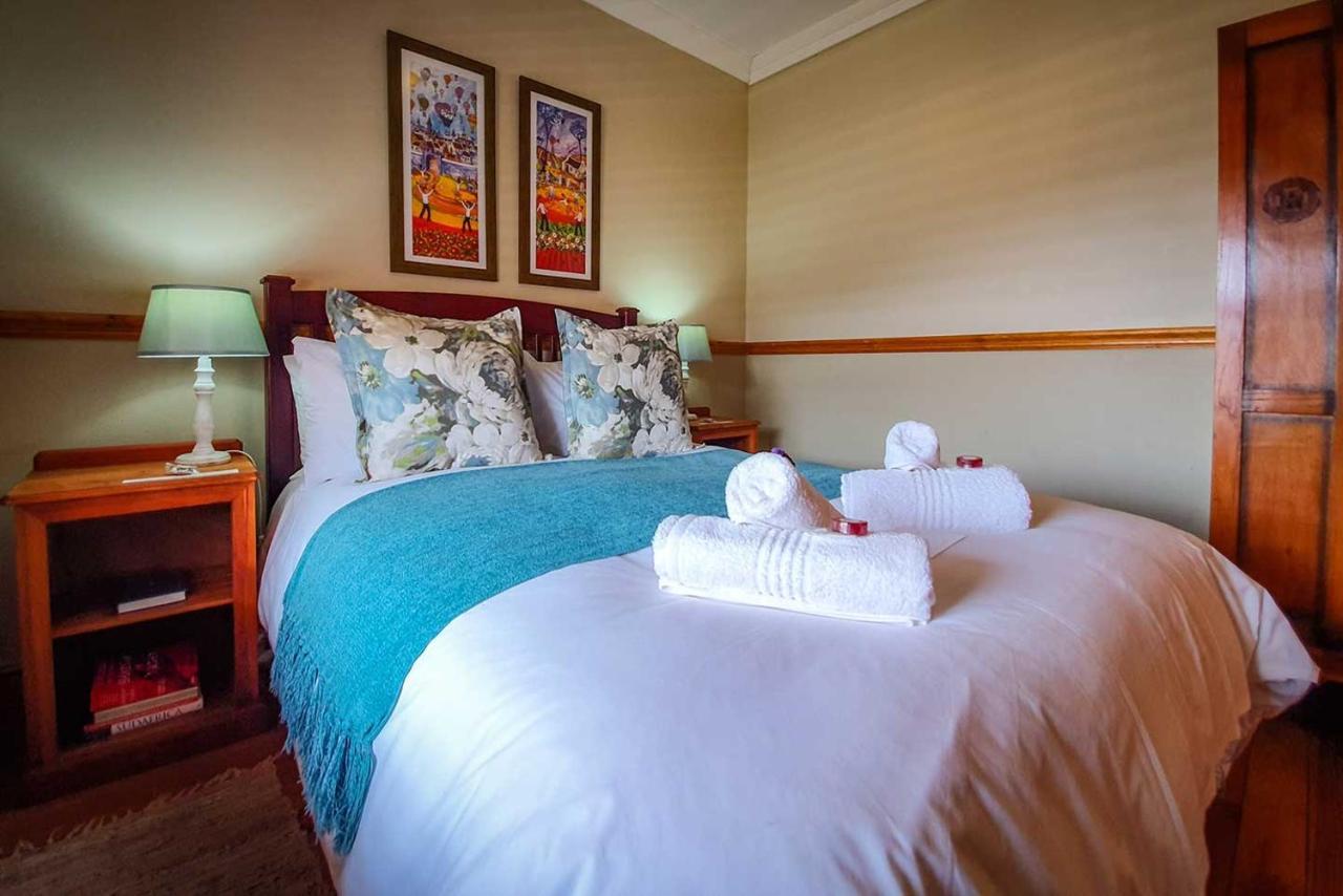 Berluda Farmhouse And Cottages Oudtshoorn Ngoại thất bức ảnh